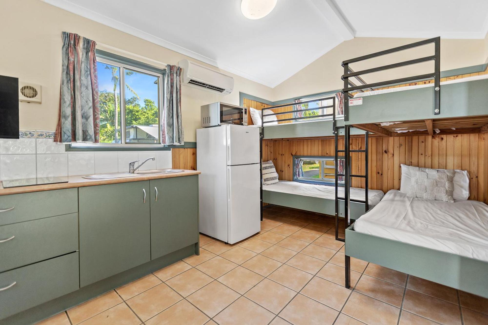 Tasman Holiday Parks - Airlie Beach Exterior photo